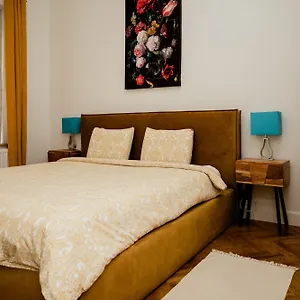 Apartment Beauty 
