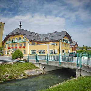 Szálloda Pflegerbruecke